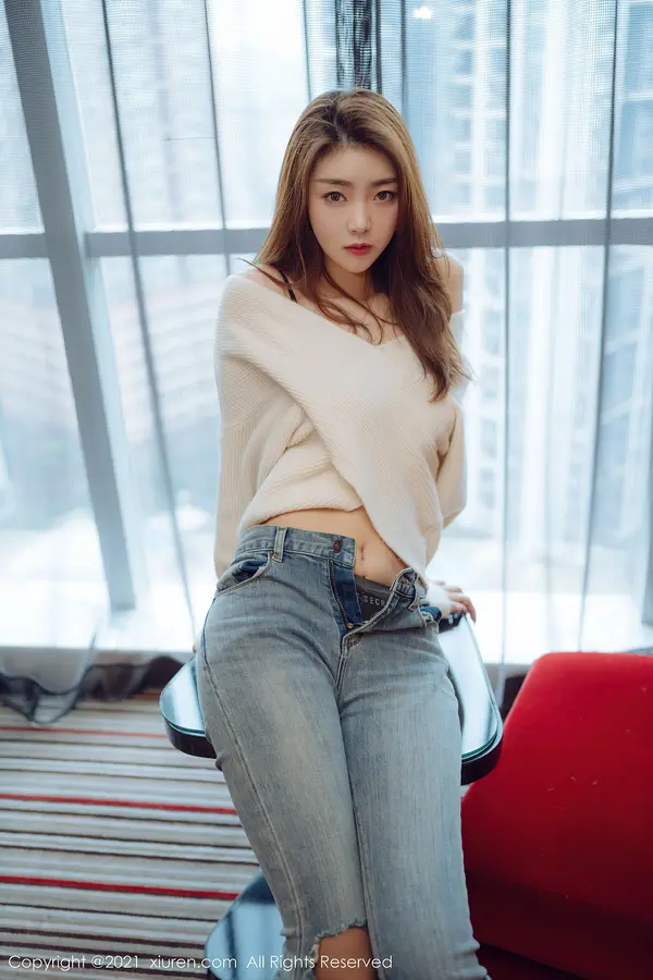 Vol. 03493 可乐Vicky(34P)