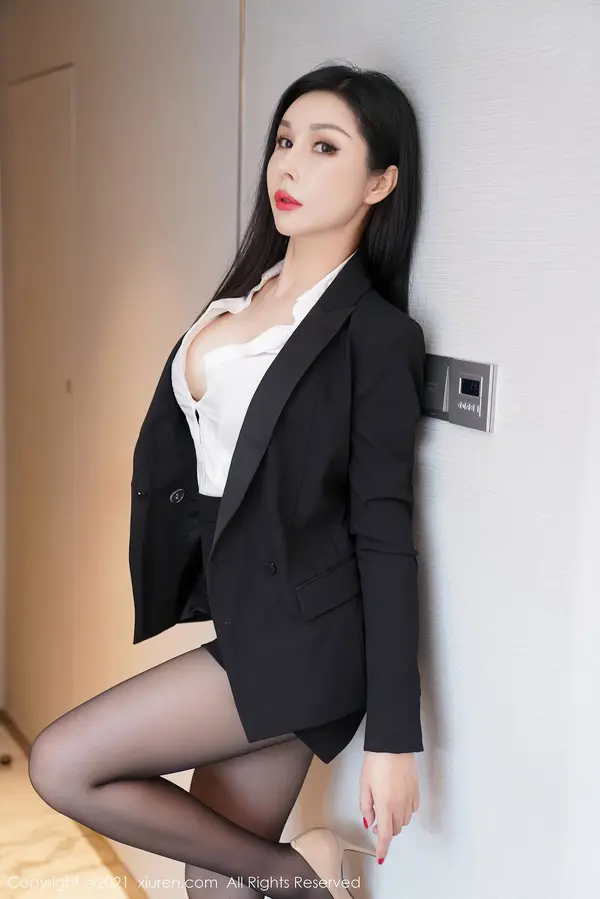 Vol. 03672 田冰冰(67P)