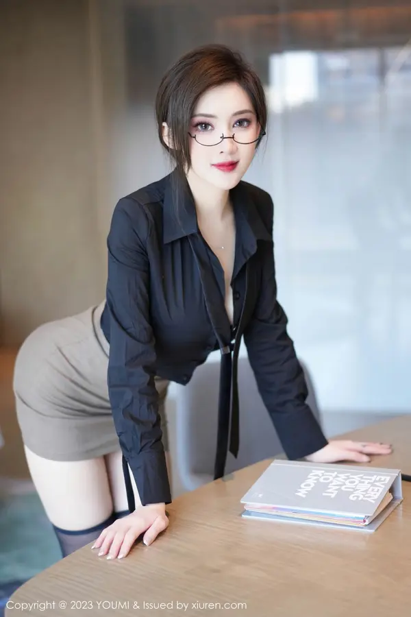 Vol. 0968 Carol周妍希(84P)