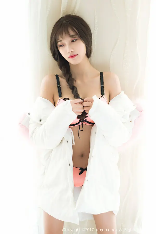 Vol. 00724 杨晨晨sugar(56P)