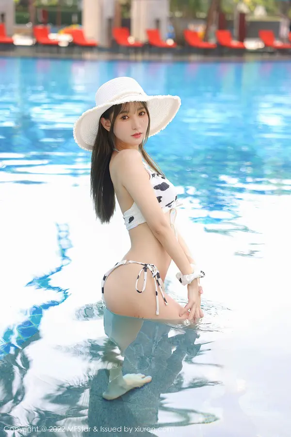 Vol. 0548 小果冻儿(52P)