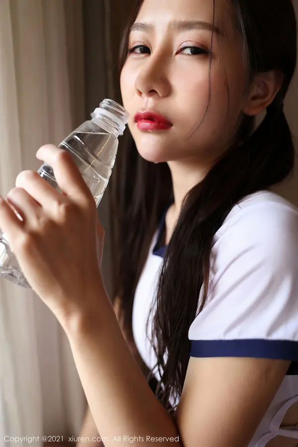 Vol. 03201 尹甜甜(50P)