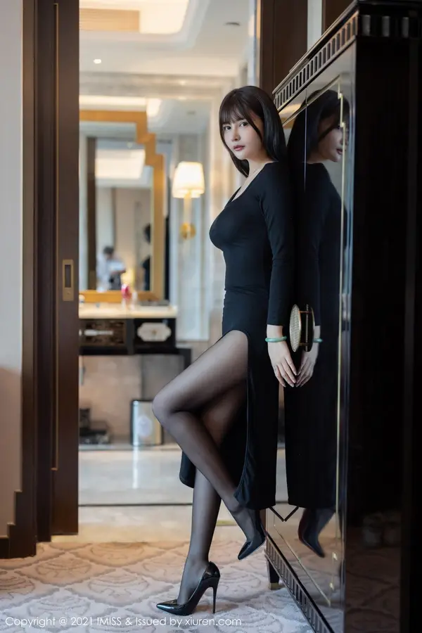 Vol. 0585 萌奈子(48P)