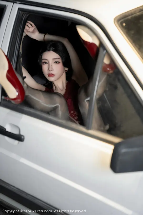 Vol. 07993 周于希Sally(94P)