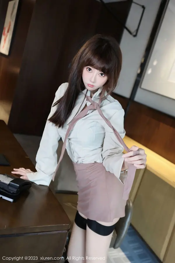 Vol. 07643 白笑笑(83P)