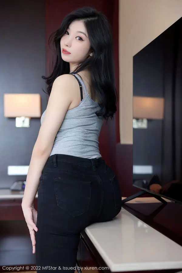 Vol. 0557 人间荒糖(72P)
