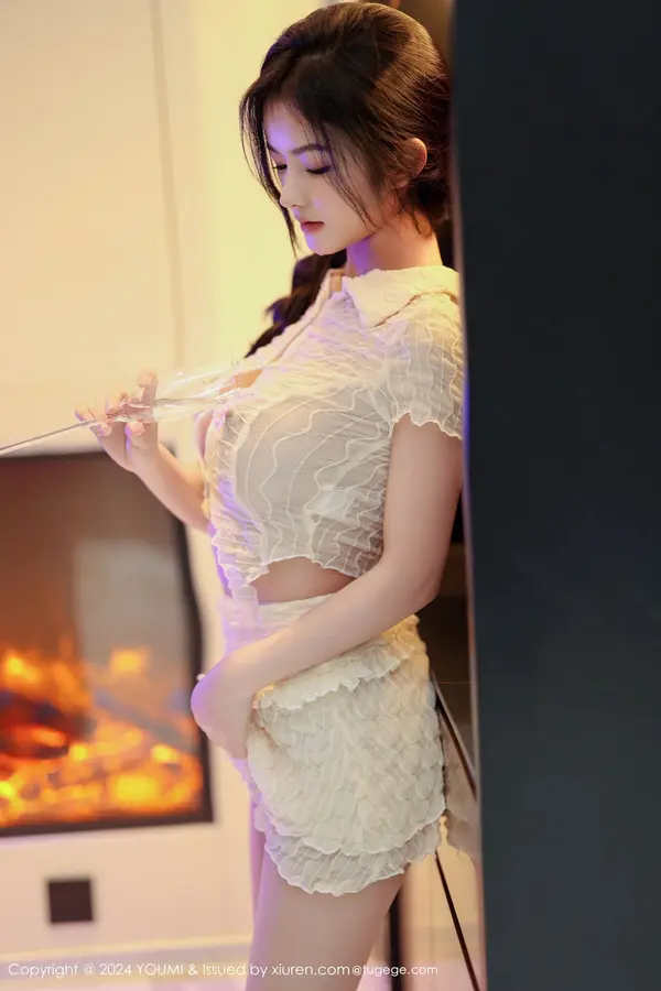 Vol. 1067 谭小灵(82P)