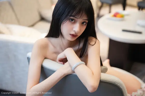 Vol. 10247 茂木希子(81P)