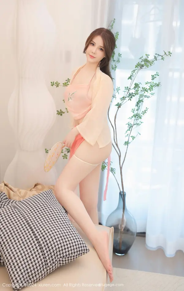 Vol. 08906 软软酱(90P)