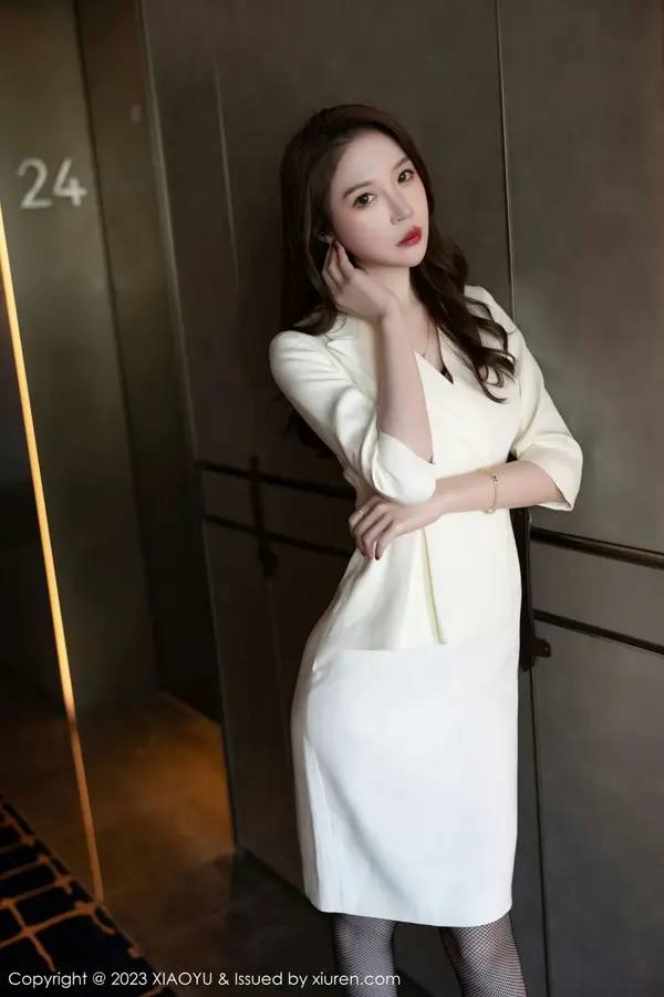 Vol. 0977 梦心玥(102P)