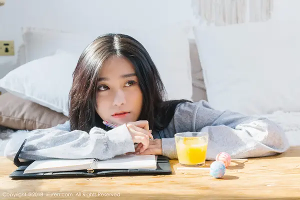Vol. 01024 许诺Sabrina(83P)