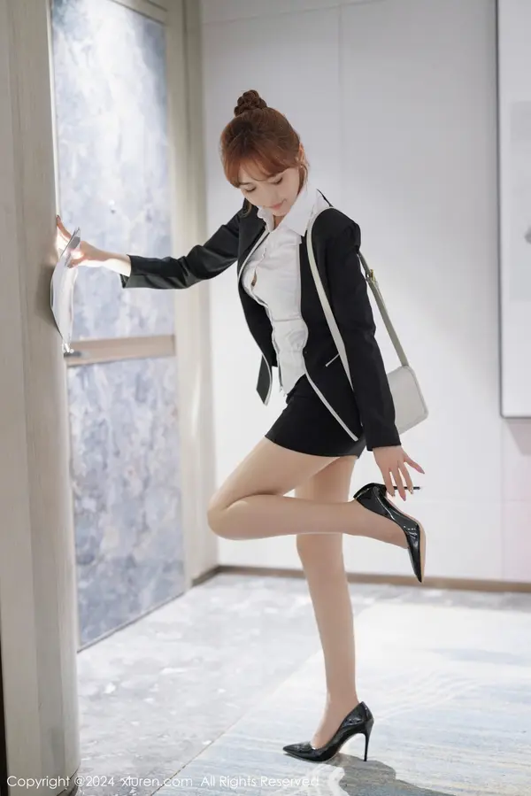 Vol. 07925 圆儿(40P)