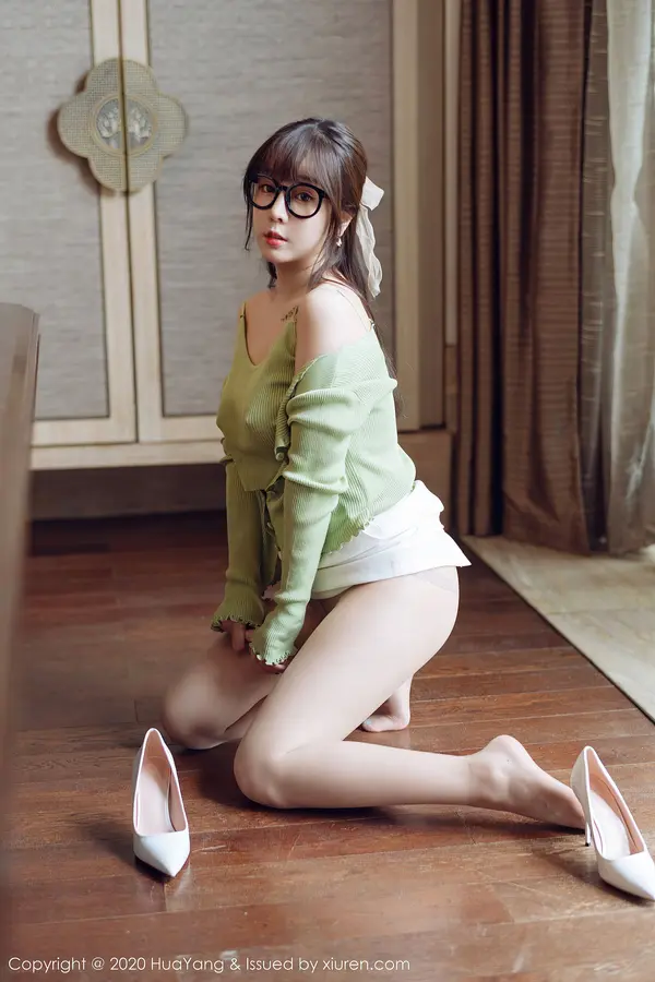 Vol. 0298 王雨纯(81P)