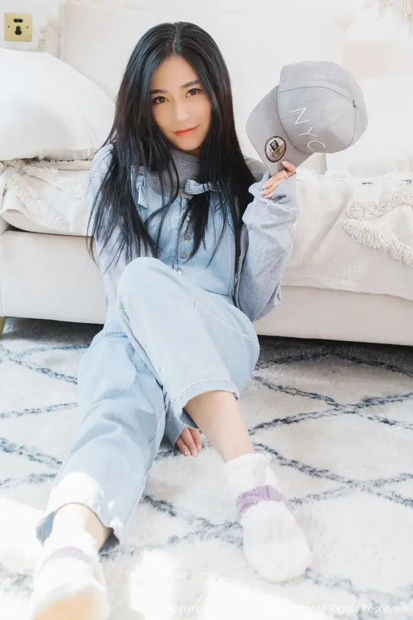 Vol. 01024 许诺Sabrina(83P)