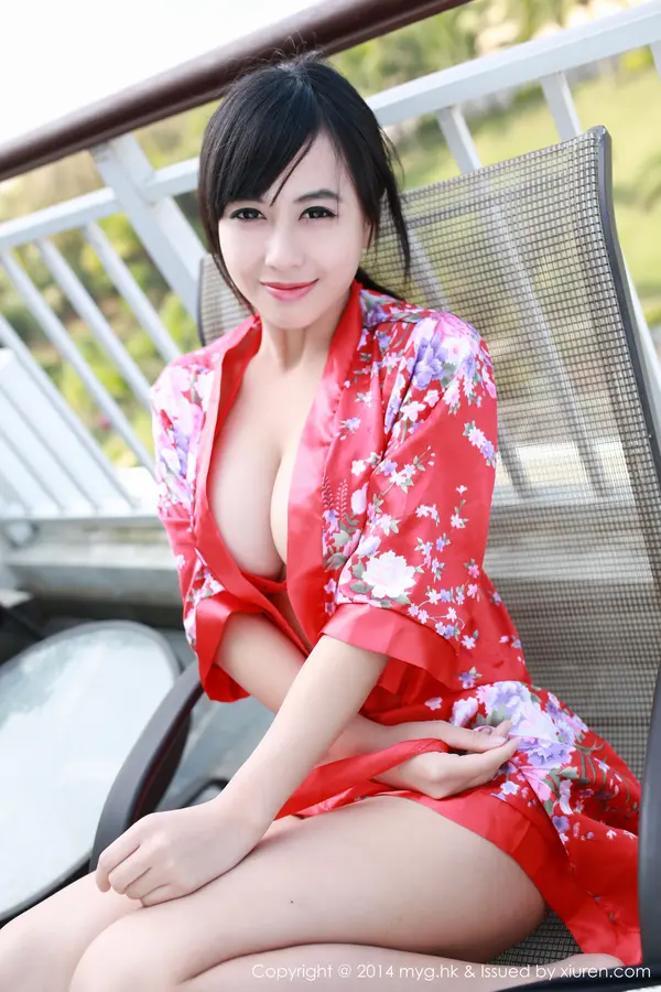 Vol. 0033 黄可(70P)
