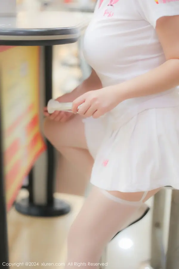 Vol. 08118 小薯条nienie(81P)