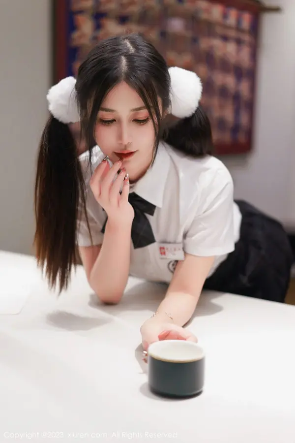 Vol. 06397 laura阿姣(82P)