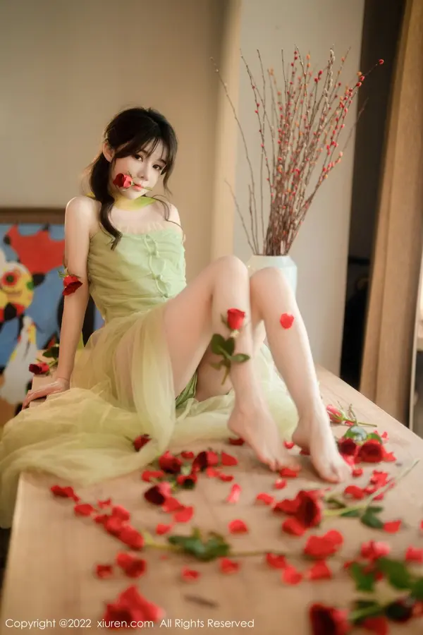 Vol. 05875 婠婠么(86P)