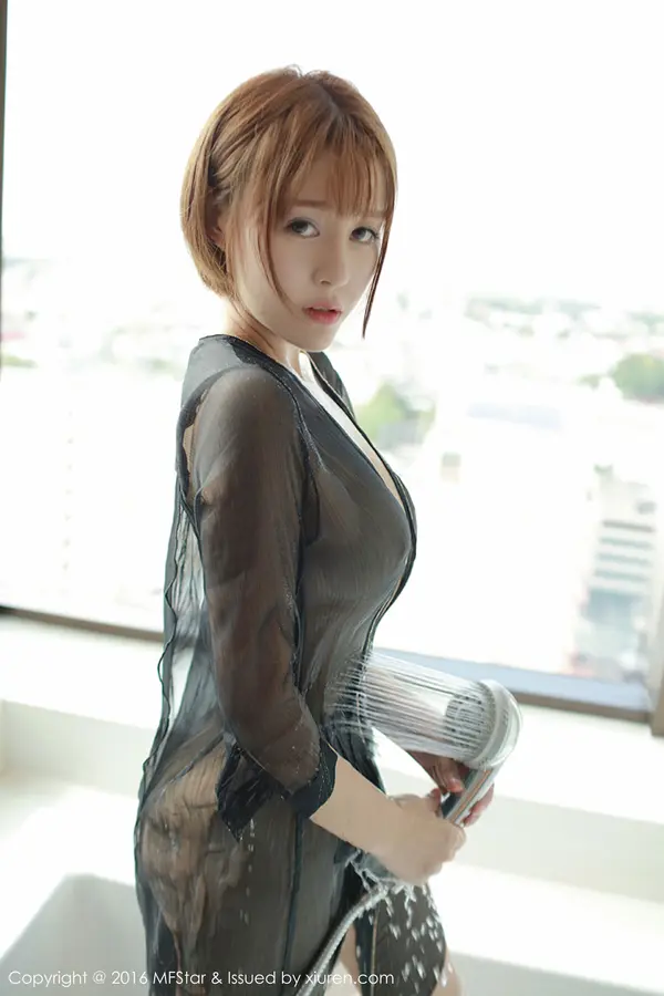 Vol. 0061 Evelyn艾莉(56P)