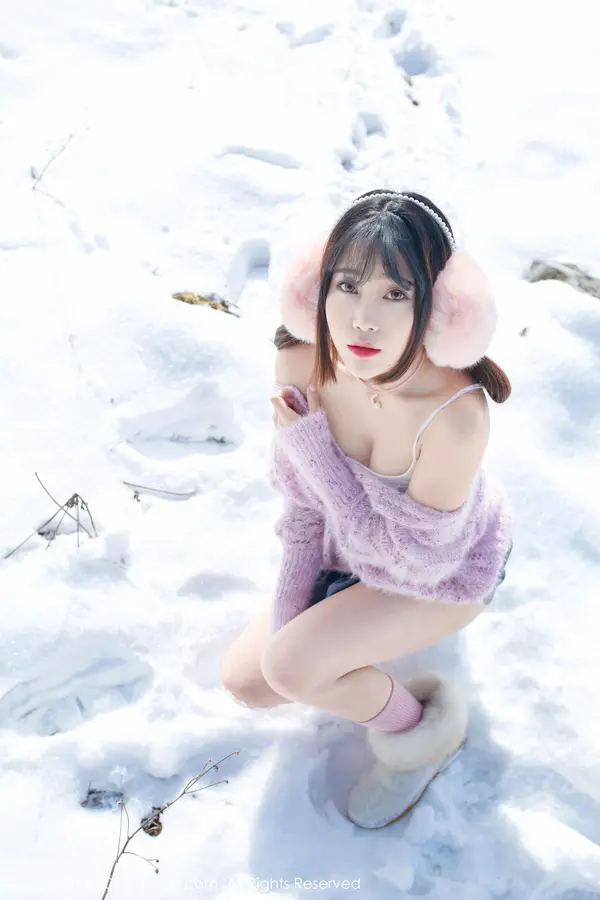 Vol. 00720 兜豆靓Youlina(52P)