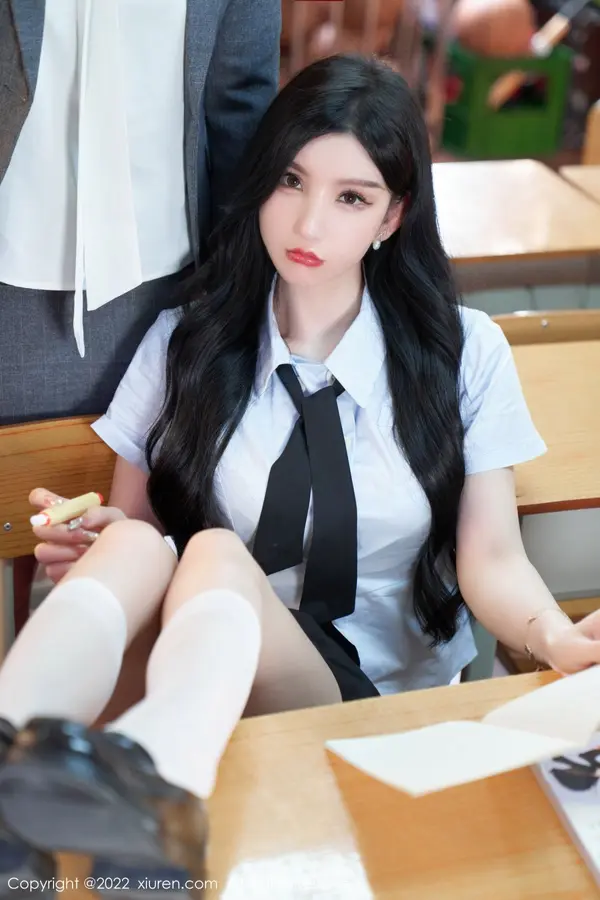 Vol. 05452 周于希Sally(77P)