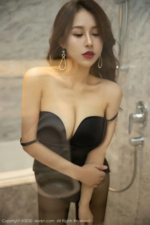 Vol. 02703 徐安安(42P)