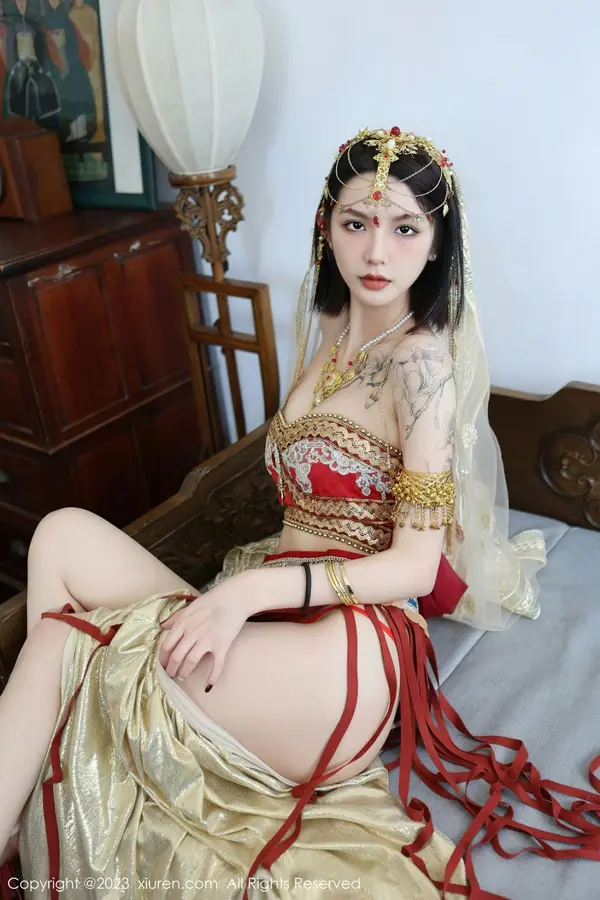 Vol. 06240 乔一一(77P)