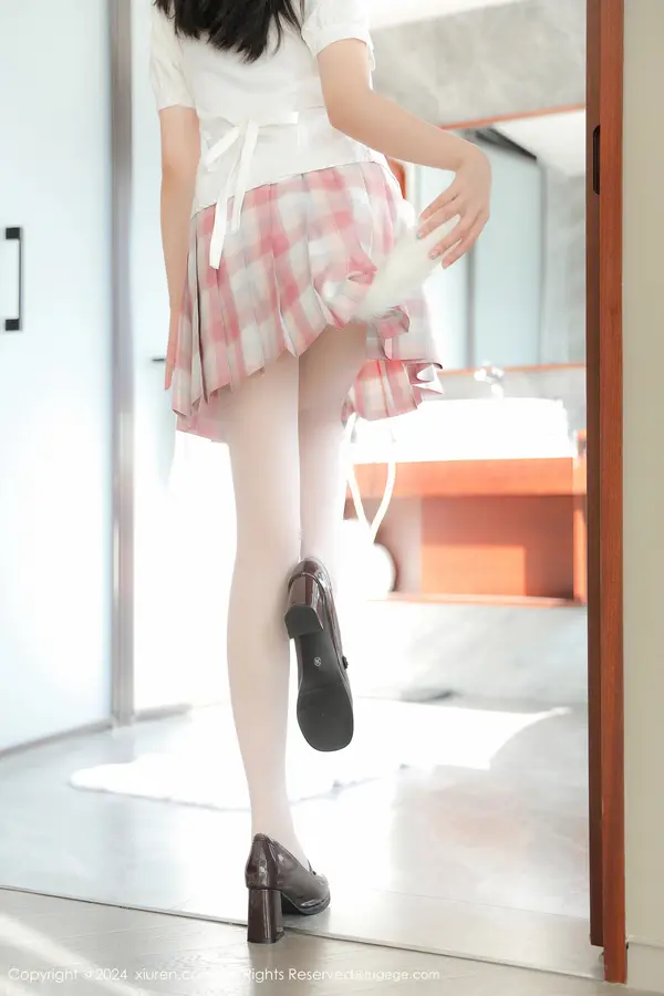 Vol. 09277 袁圆(73P)