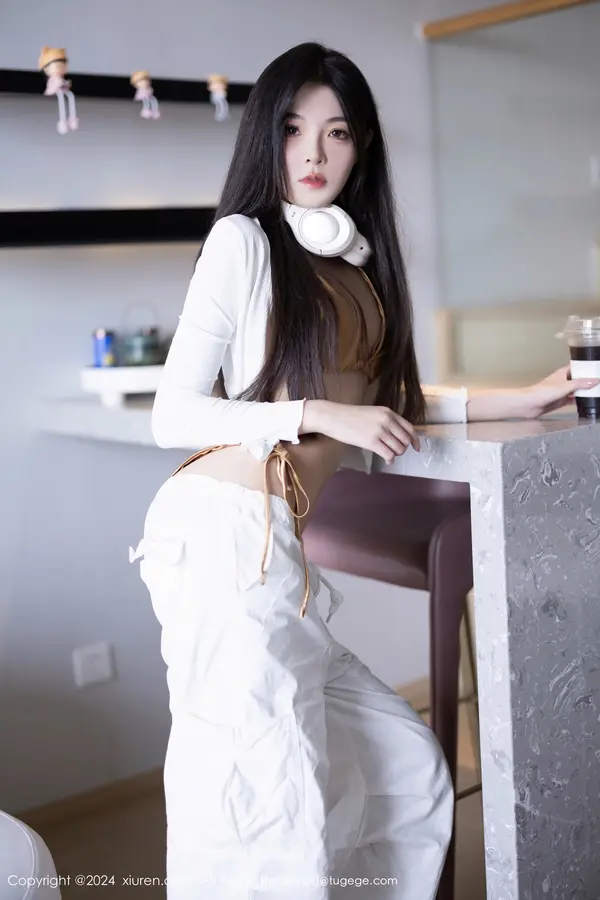 Vol. 09262 初梦瑶(84P)