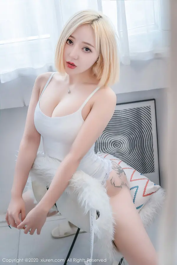 Vol. 02842 文静儿(61P)