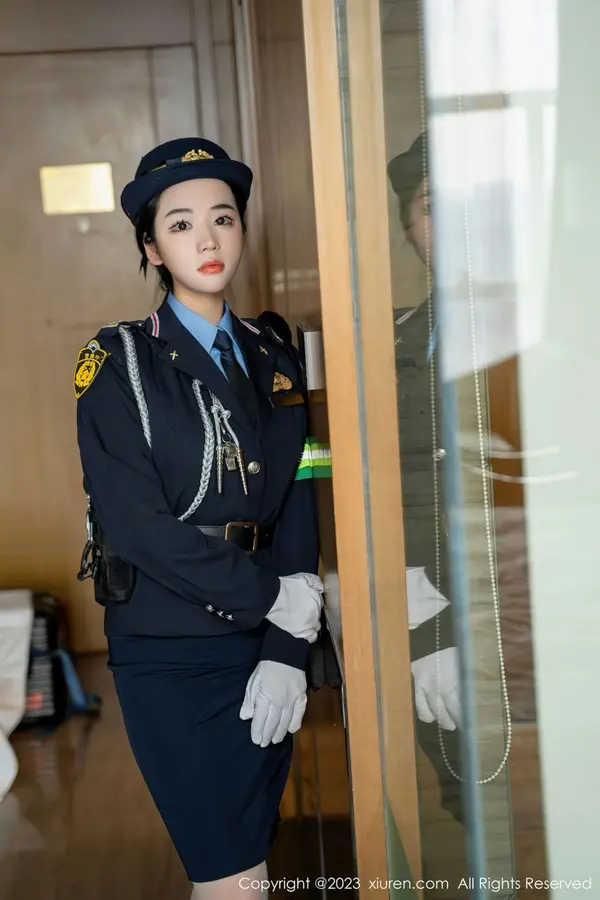 Vol. 06497 汐汐爱吃草莓(86P)