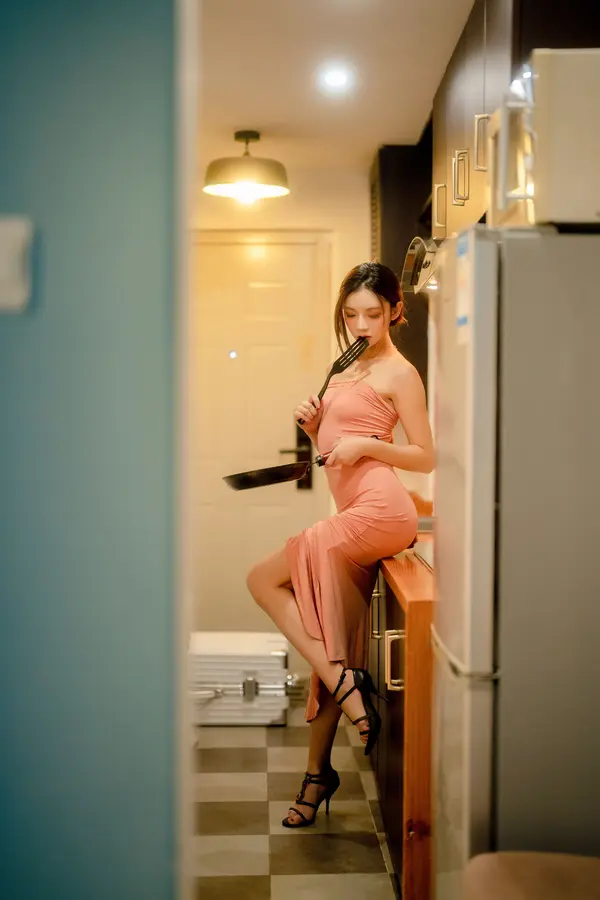加朵babe《私家厨房》(105P)