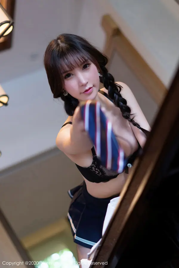 Vol. 02559 周于希Sandy(81P)