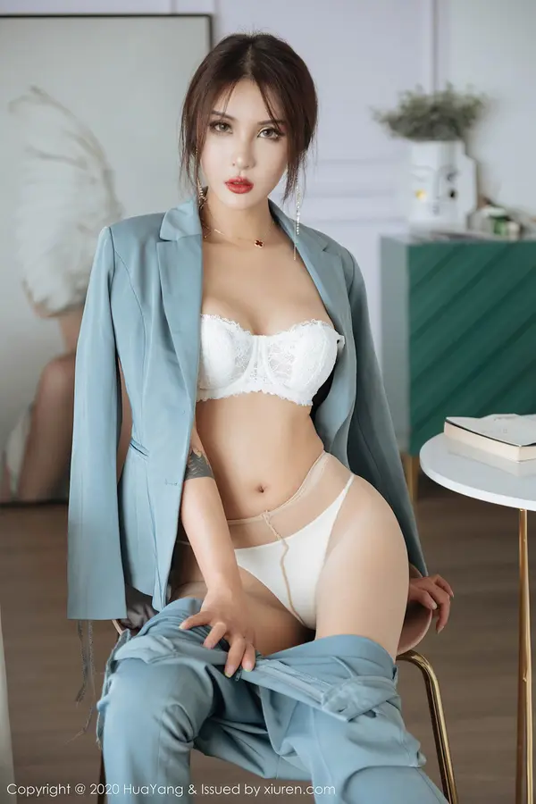 Vol. 0295 Emily顾奈奈(73P)