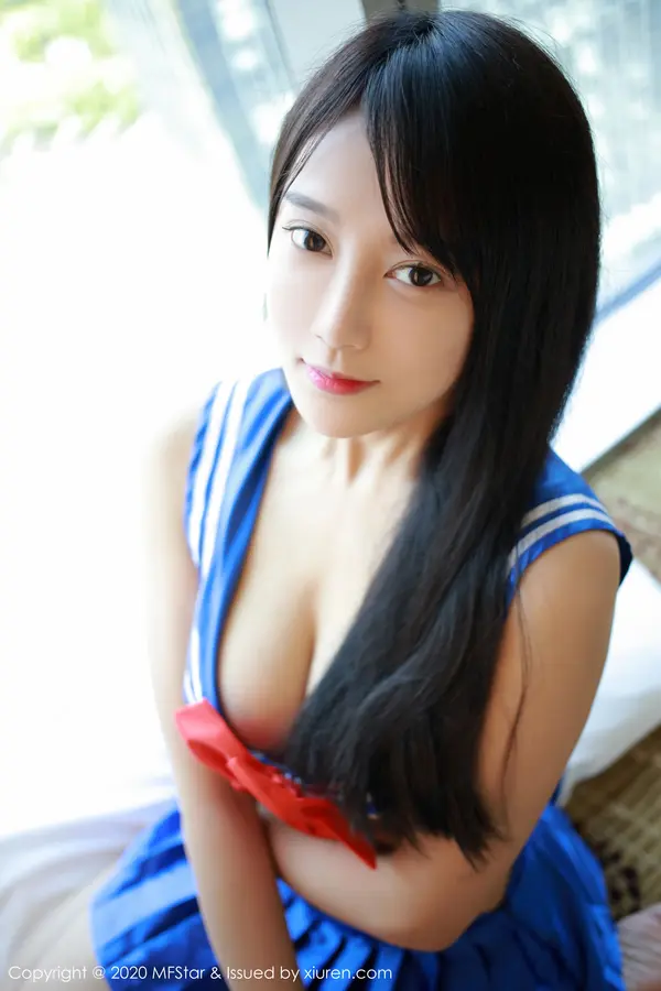 Vol. 0285 何嘉颖(42P)