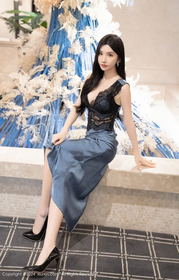 Vol. 08242 周于希Sally(116P)