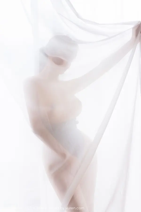 Vol. 0900 Carol周妍希(89P)