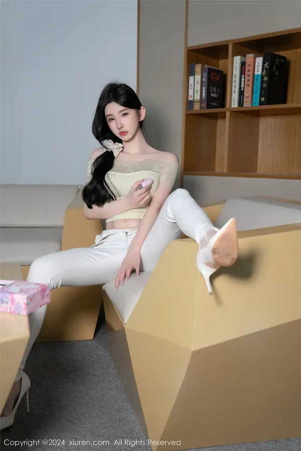 Vol. 08633 周于希Sally(92P)