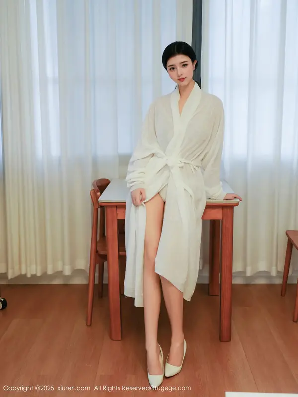 Vol. 10920 林悦溪儿(54P)