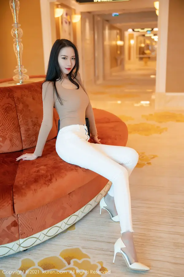 Vol. 03303 梦心月(81P)