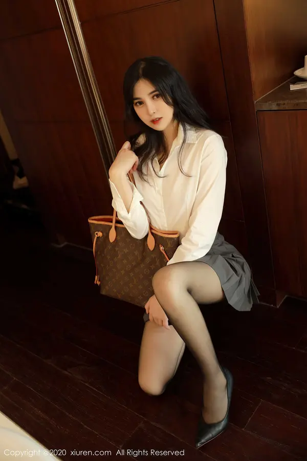 Vol. 02330 韩静安(41P)
