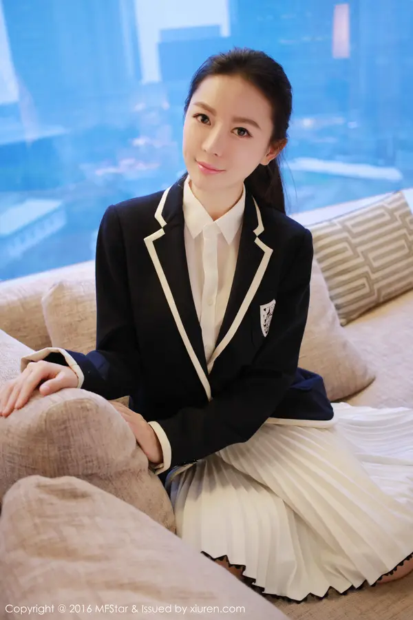 Vol. 0076 慕羽茜(53P)
