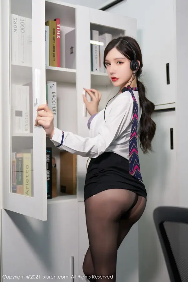 Vol. 04177 周于希Sandy(79P)