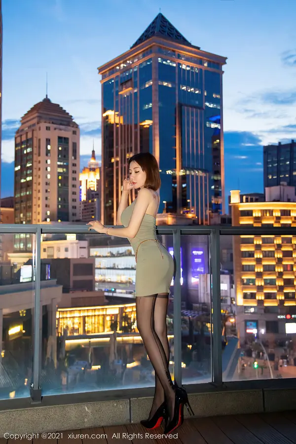Vol. 03683 果儿Victoria(63P)