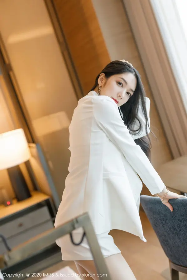 Vol. 0484 Angela小热巴(74P)