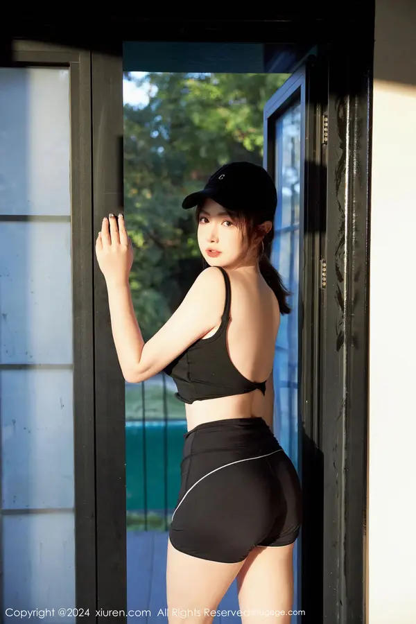 Vol. 09549 养乐多Doll(52P)