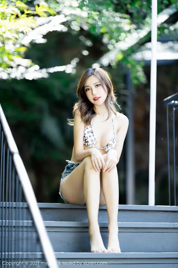 Vol. 0604 绮里嘉ula(71P)