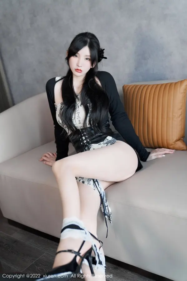 Vol. 05623 周于希Sally(95P)