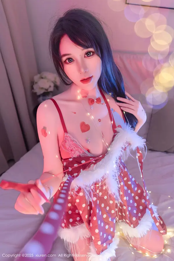 Vol. 11154 汐汐爱吃草莓(79P)