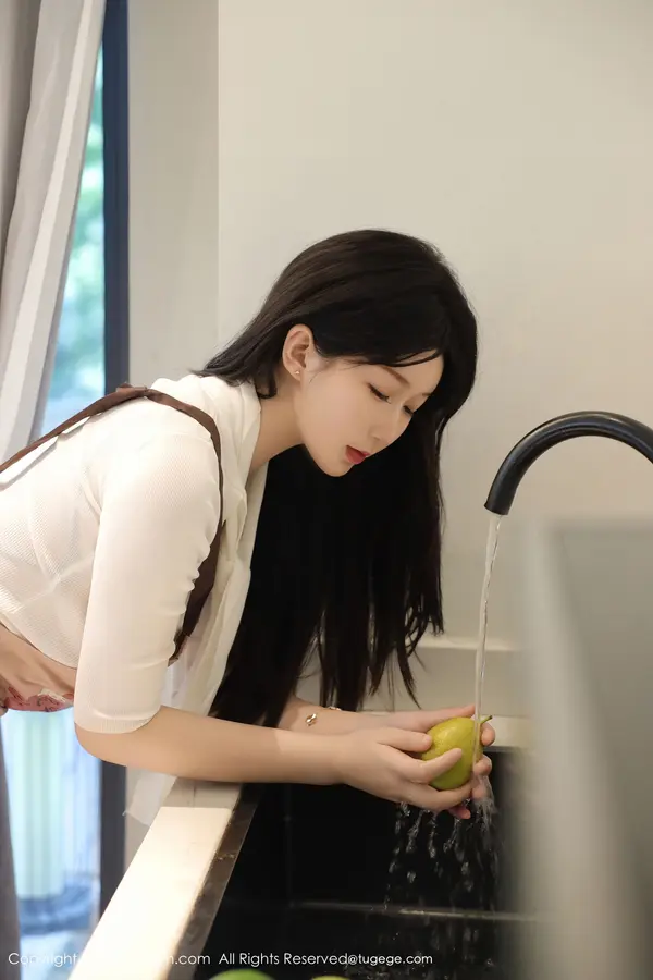 Vol. 11207 奶思兔(81P)